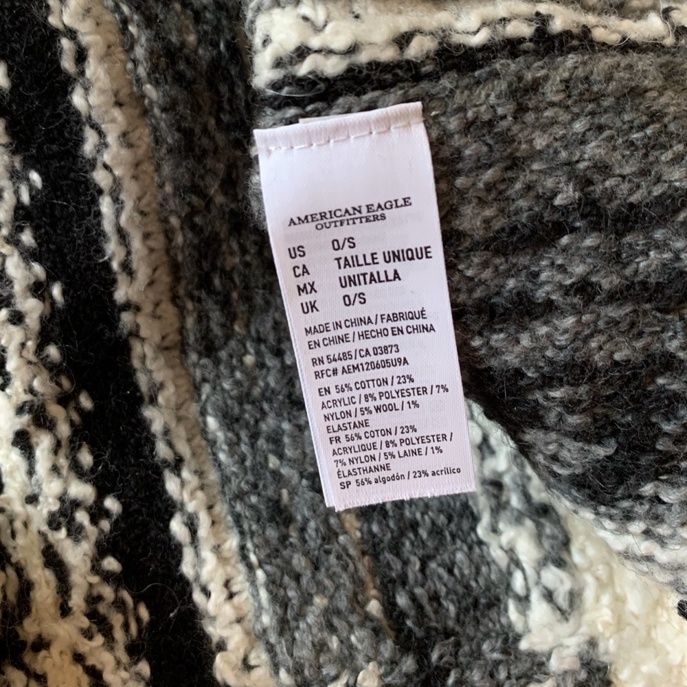 Ae Soft, Patterned Scarf - image 3